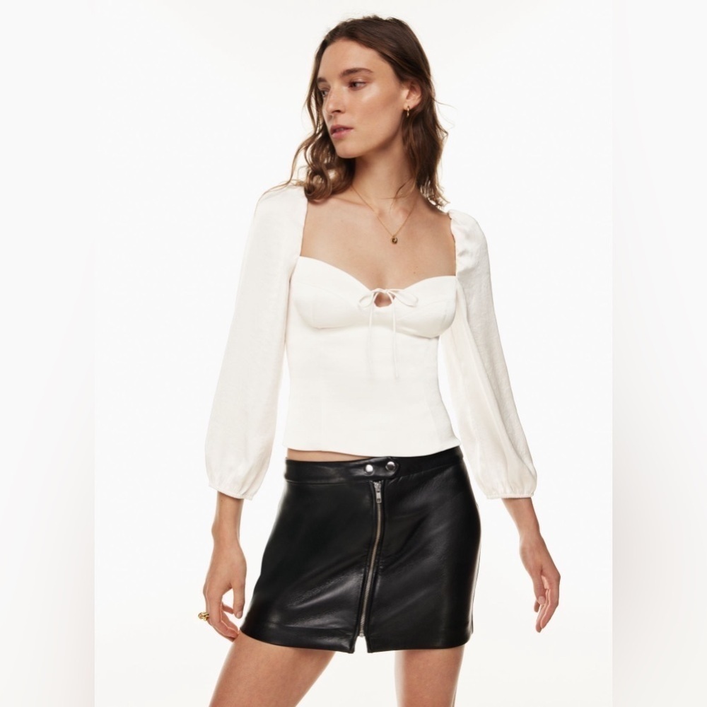 Aritzia Wilfred Novella Blouse- Smocked Back Puff Sleeve Blouse